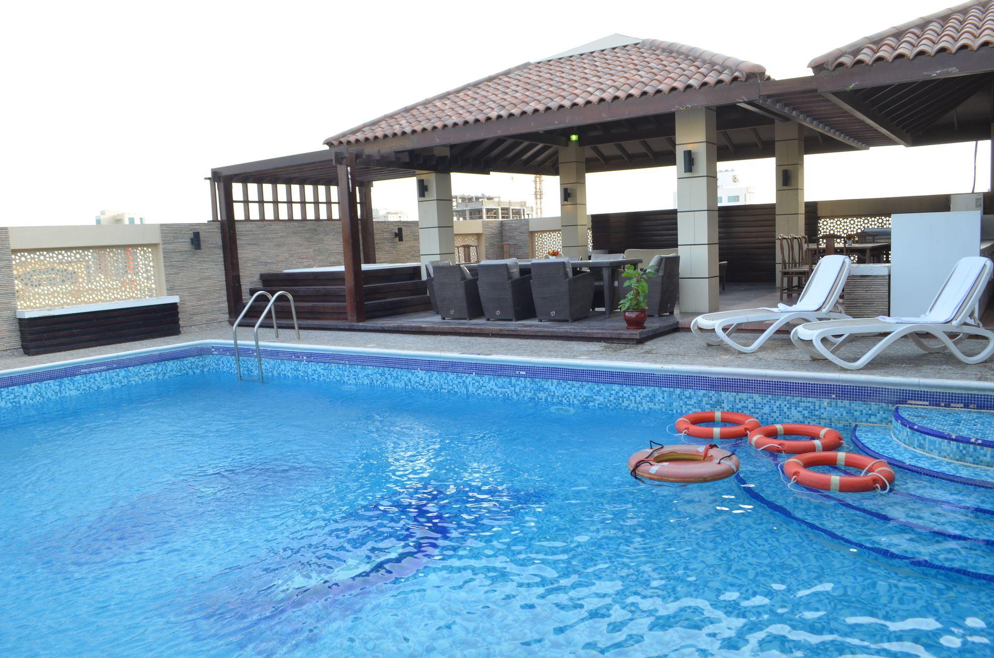Kiev Tower Luxury Apartments Bahrain Exterior foto